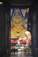 Jalabhishek at Parijnanashram Swamiji's Sannidhi